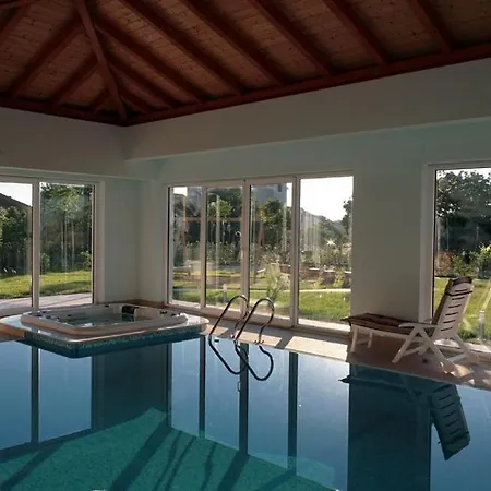 In With Seaview, Terrace, Air Condition, Wifi * Betina (Sibenik-Knin)