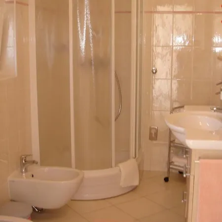 Vikendica In With Seaview, Terrace, Air Condition, Wifi Betina (Sibenik-Knin)