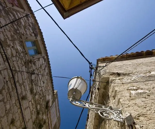 In With Seaview, Terrace, Air Condition, Wifi Vakantiehuis Betina (Sibenik-Knin)