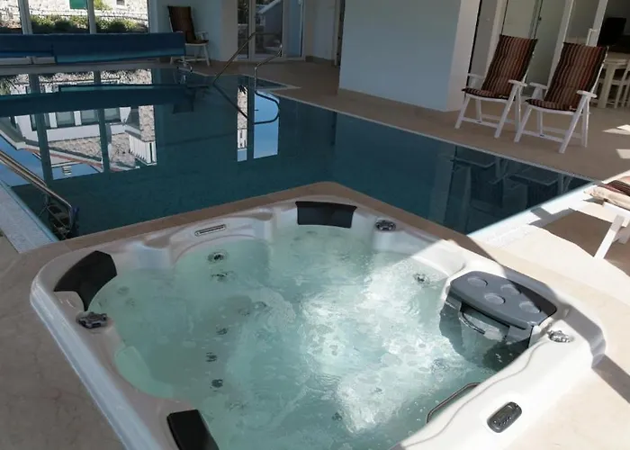 In With Seaview, Terrace, Air Condition, Wifi Vakantiehuis Betina (Sibenik-Knin)