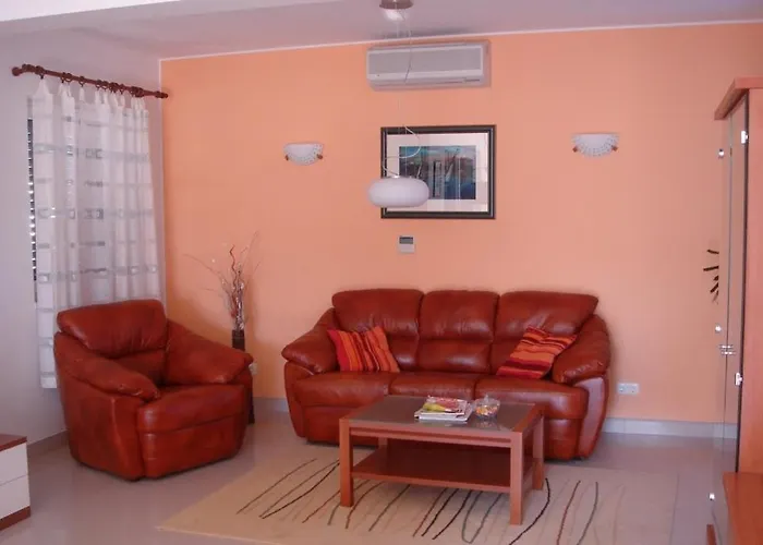 Vakantiehuis In With Seaview, Terrace, Air Condition, Wifi